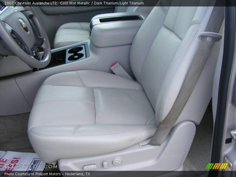 Gold Mist Metallic / Dark Titanium/Light Titanium 2007 Chevrolet Avalanche LTZ