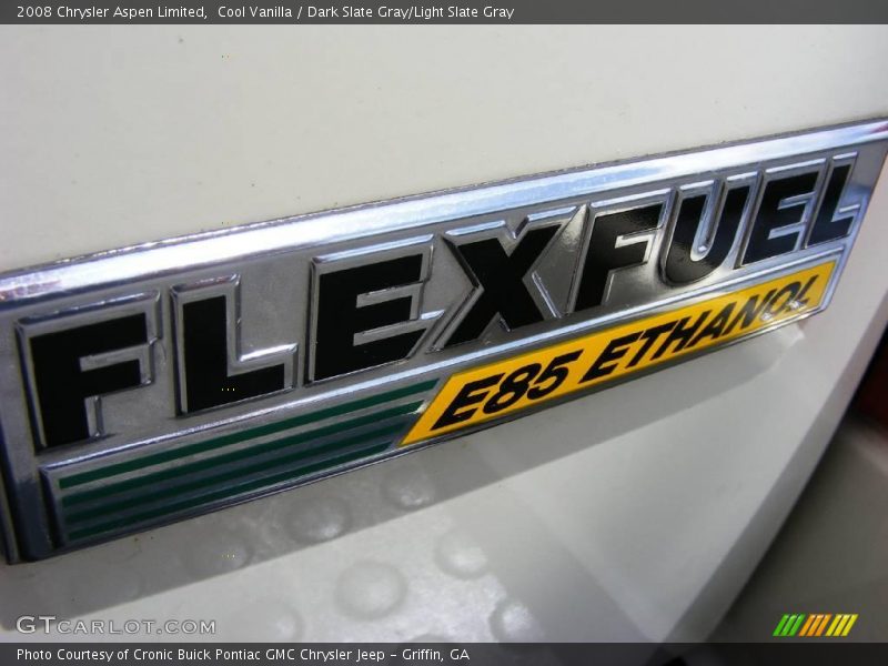 Cool Vanilla / Dark Slate Gray/Light Slate Gray 2008 Chrysler Aspen Limited