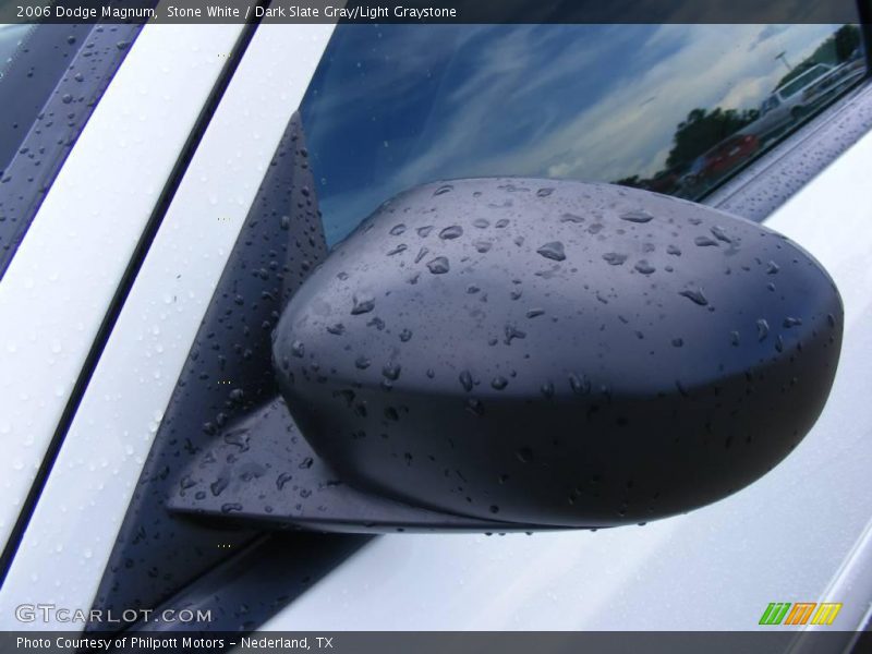 Stone White / Dark Slate Gray/Light Graystone 2006 Dodge Magnum