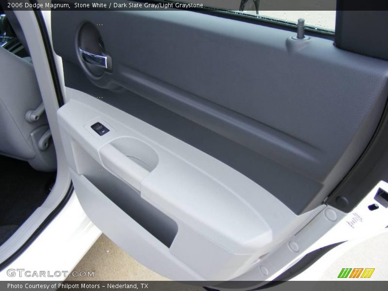 Stone White / Dark Slate Gray/Light Graystone 2006 Dodge Magnum