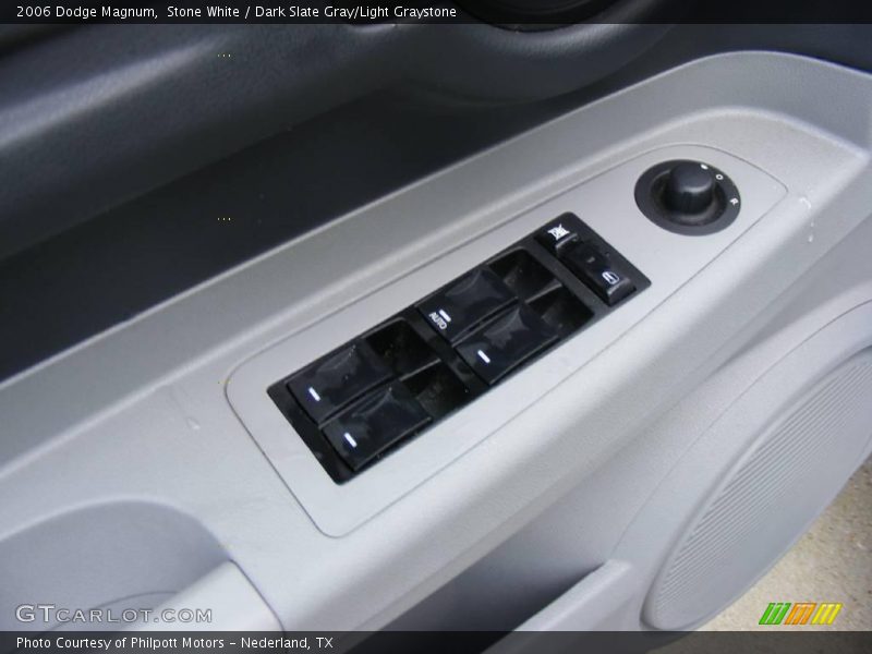 Stone White / Dark Slate Gray/Light Graystone 2006 Dodge Magnum