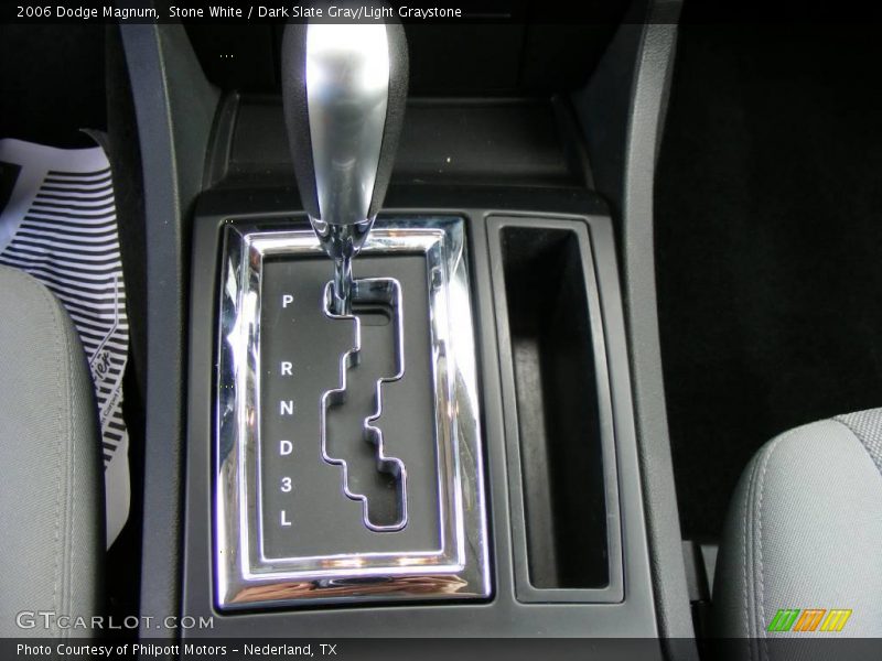 Stone White / Dark Slate Gray/Light Graystone 2006 Dodge Magnum