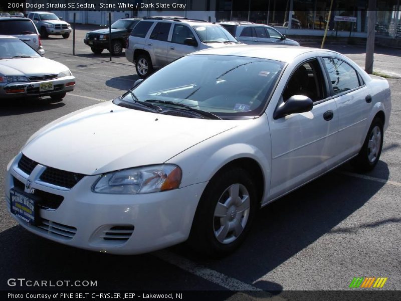 Stone White / Dark Slate Gray 2004 Dodge Stratus SE Sedan