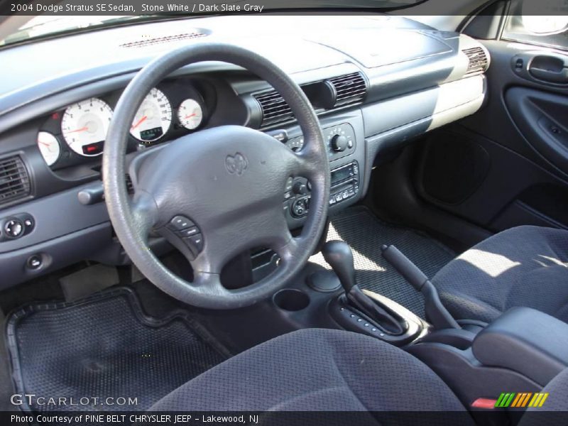 Stone White / Dark Slate Gray 2004 Dodge Stratus SE Sedan