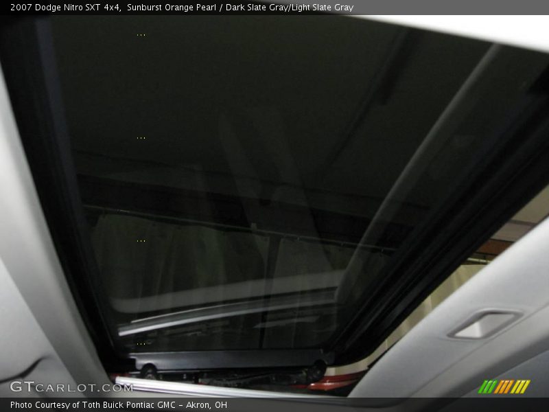 Sunburst Orange Pearl / Dark Slate Gray/Light Slate Gray 2007 Dodge Nitro SXT 4x4