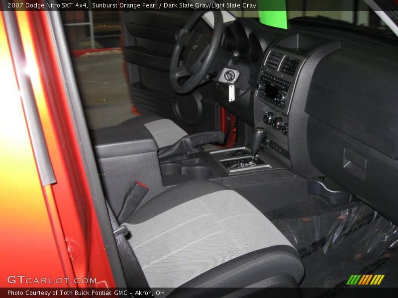 Sunburst Orange Pearl / Dark Slate Gray/Light Slate Gray 2007 Dodge Nitro SXT 4x4