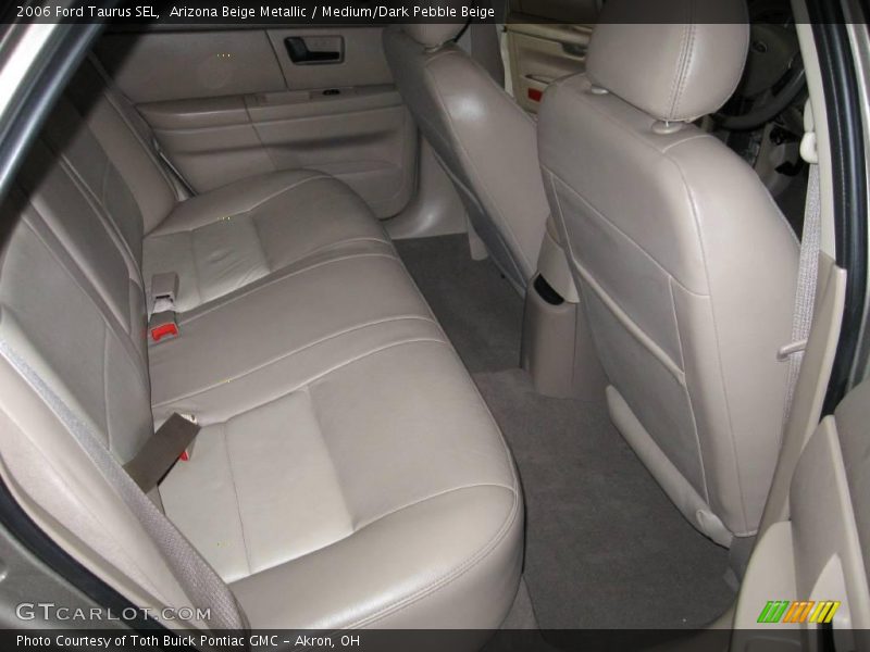 Arizona Beige Metallic / Medium/Dark Pebble Beige 2006 Ford Taurus SEL