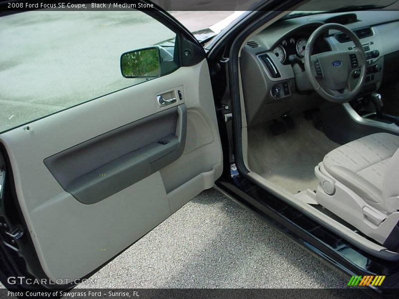 Black / Medium Stone 2008 Ford Focus SE Coupe