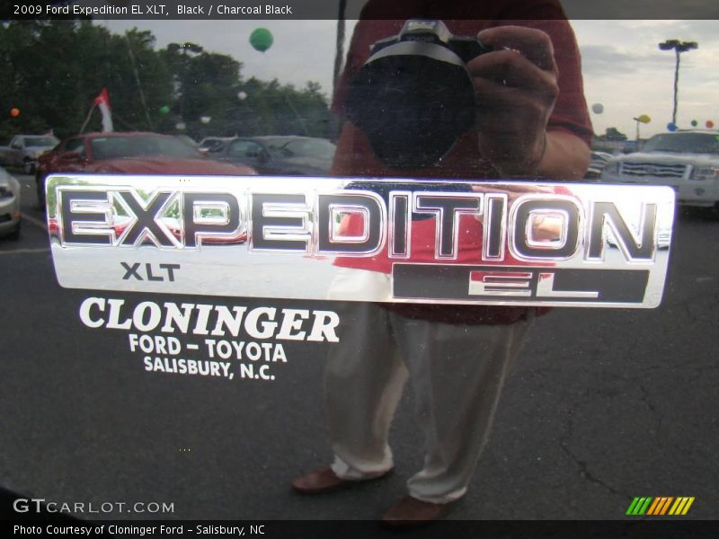 Black / Charcoal Black 2009 Ford Expedition EL XLT