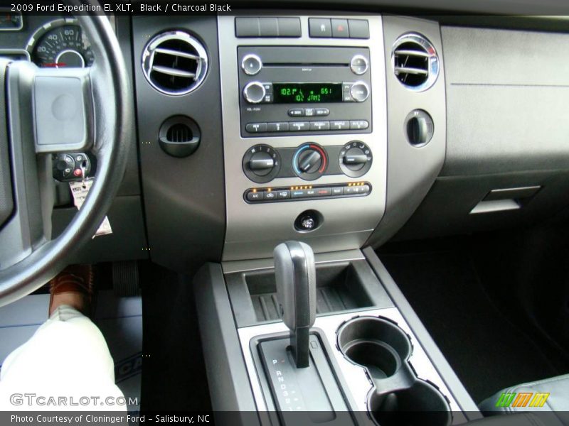 Black / Charcoal Black 2009 Ford Expedition EL XLT