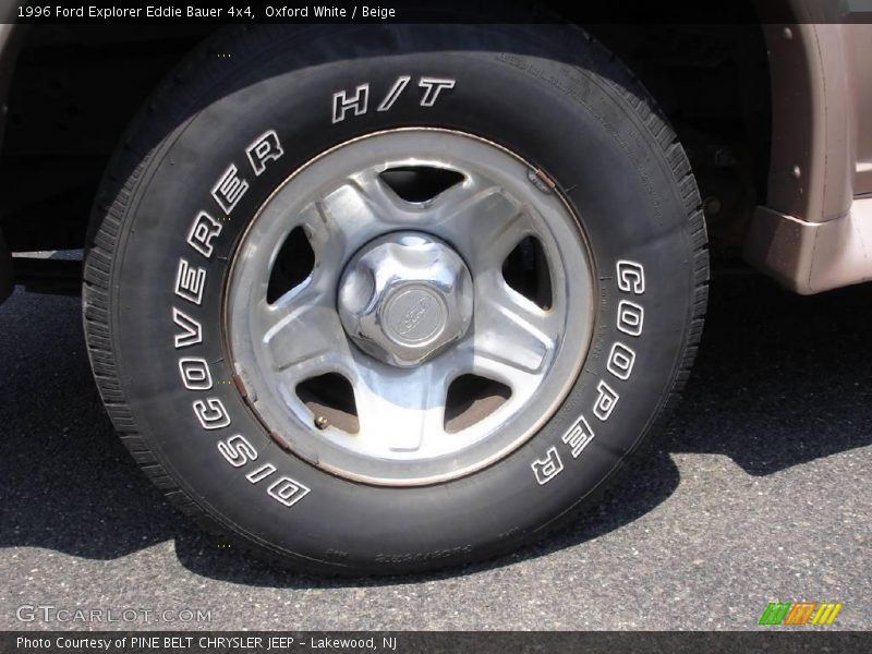 Oxford White / Beige 1996 Ford Explorer Eddie Bauer 4x4
