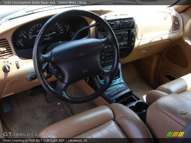 Oxford White / Beige 1996 Ford Explorer Eddie Bauer 4x4