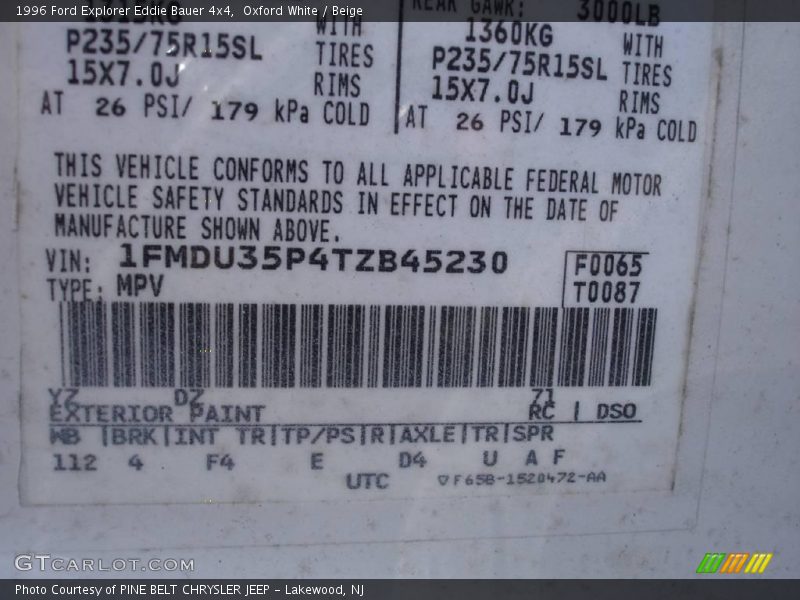 Oxford White / Beige 1996 Ford Explorer Eddie Bauer 4x4