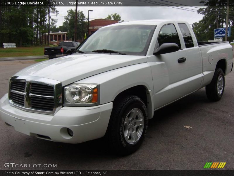 Bright White / Medium Slate Gray 2006 Dodge Dakota SLT Club Cab