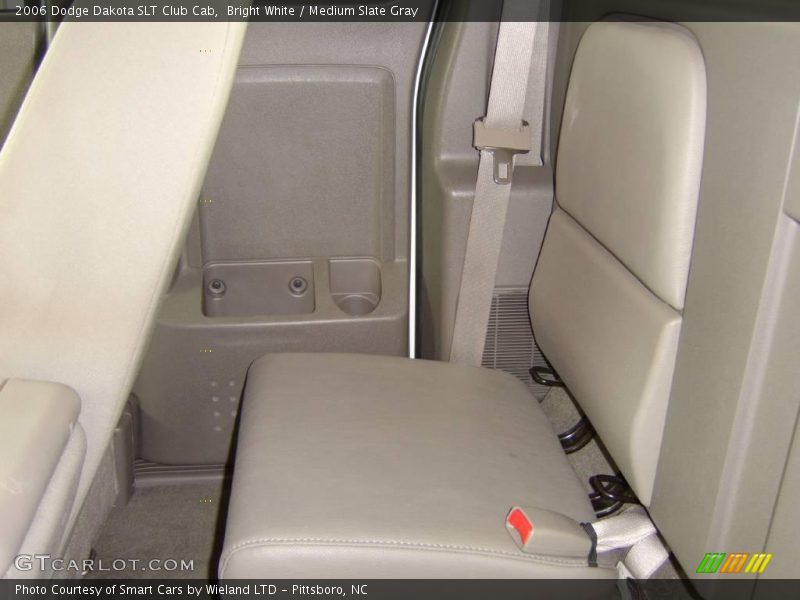 Bright White / Medium Slate Gray 2006 Dodge Dakota SLT Club Cab