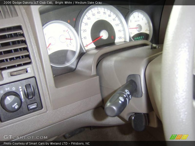 Bright White / Medium Slate Gray 2006 Dodge Dakota SLT Club Cab