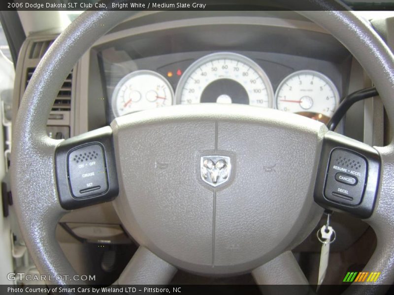 Bright White / Medium Slate Gray 2006 Dodge Dakota SLT Club Cab