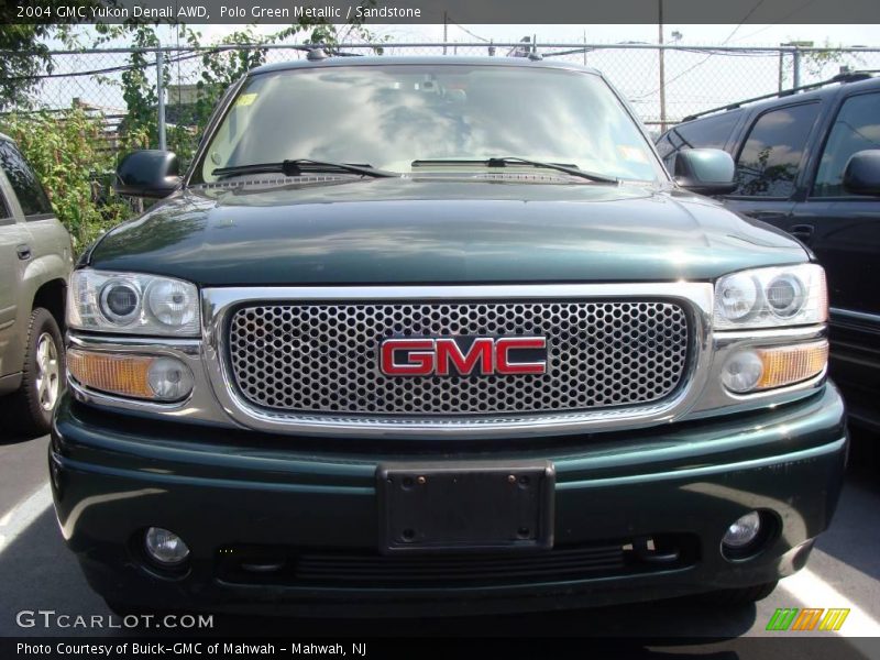 Polo Green Metallic / Sandstone 2004 GMC Yukon Denali AWD