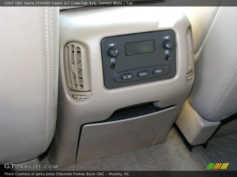 Summit White / Tan 2007 GMC Sierra 2500HD Classic SLT Crew Cab 4x4