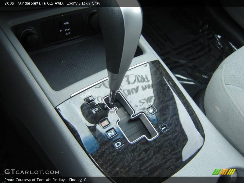 Ebony Black / Gray 2009 Hyundai Santa Fe GLS 4WD