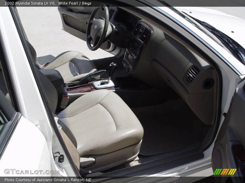 White Pearl / Beige 2002 Hyundai Sonata LX V6