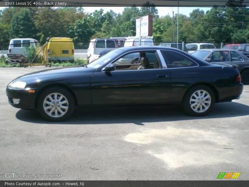 Black / Ivory 1993 Lexus SC 400