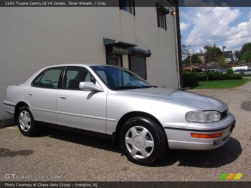 Silver Metallic / Gray 1993 Toyota Camry LE V6 Sedan
