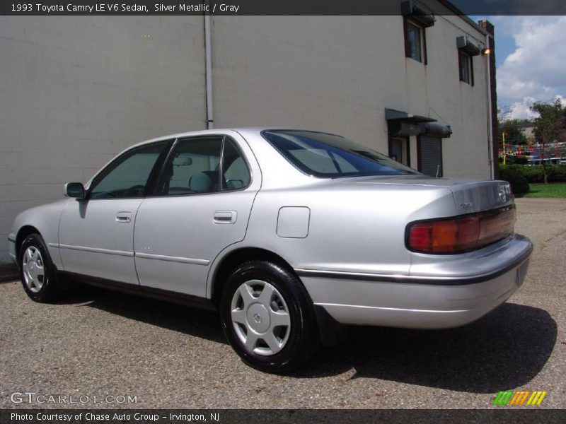 Silver Metallic / Gray 1993 Toyota Camry LE V6 Sedan