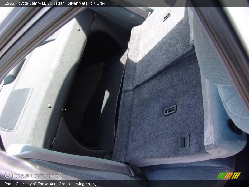 Silver Metallic / Gray 1993 Toyota Camry LE V6 Sedan