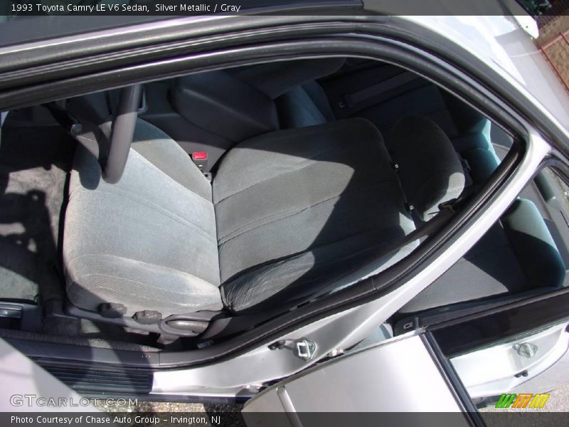 Silver Metallic / Gray 1993 Toyota Camry LE V6 Sedan