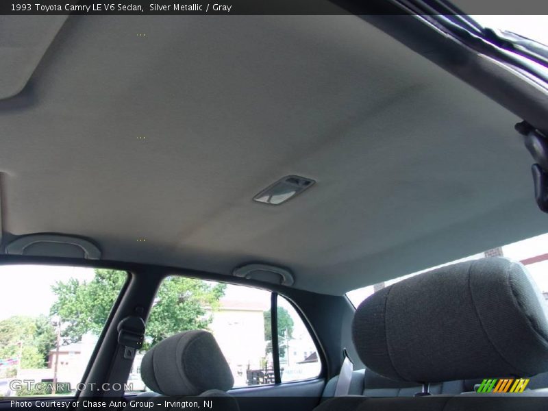 Silver Metallic / Gray 1993 Toyota Camry LE V6 Sedan