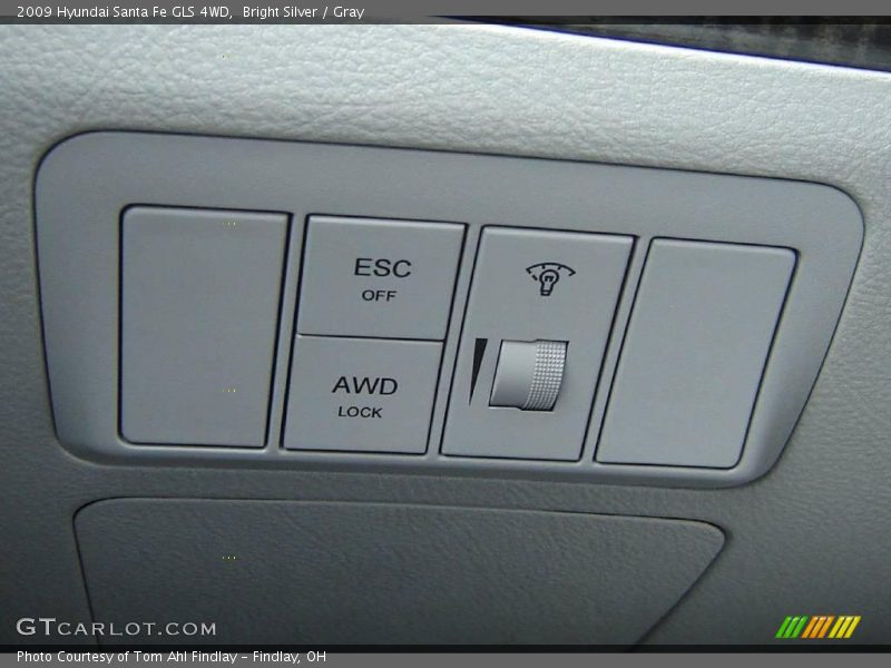 Bright Silver / Gray 2009 Hyundai Santa Fe GLS 4WD