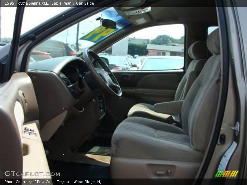 Sable Pearl / Oak Beige 1999 Toyota Sienna XLE