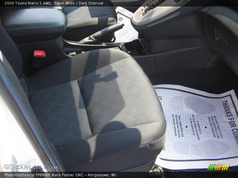 Super White / Dark Charcoal 2009 Toyota Matrix S AWD
