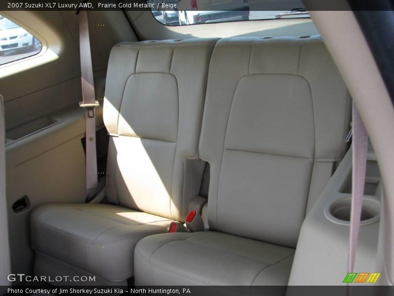 Prairie Gold Metallic / Beige 2007 Suzuki XL7 Luxury AWD