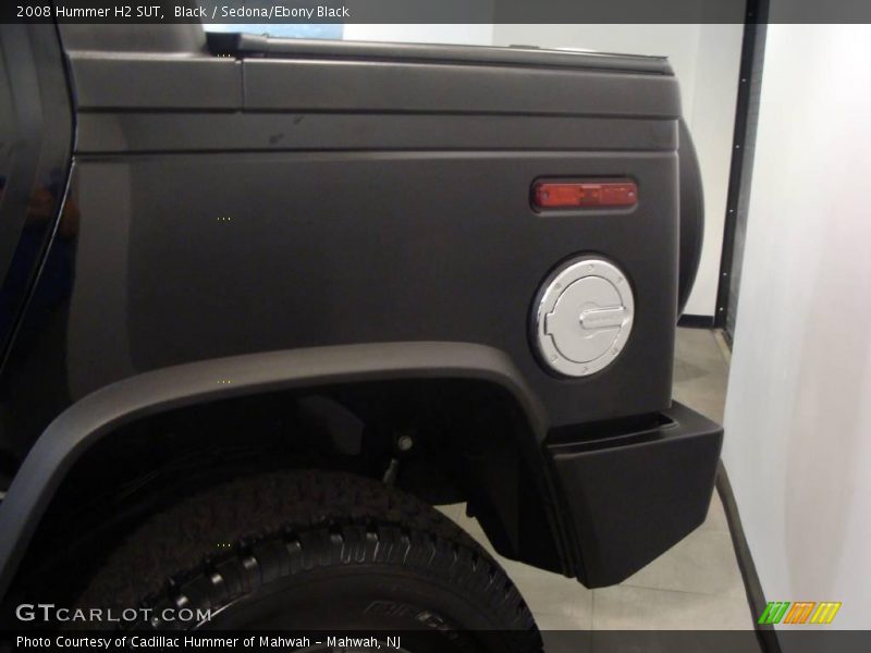 Black / Sedona/Ebony Black 2008 Hummer H2 SUT
