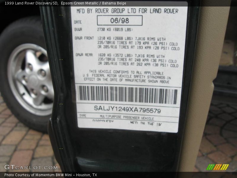 Epsom Green Metallic / Bahama Beige 1999 Land Rover Discovery SD