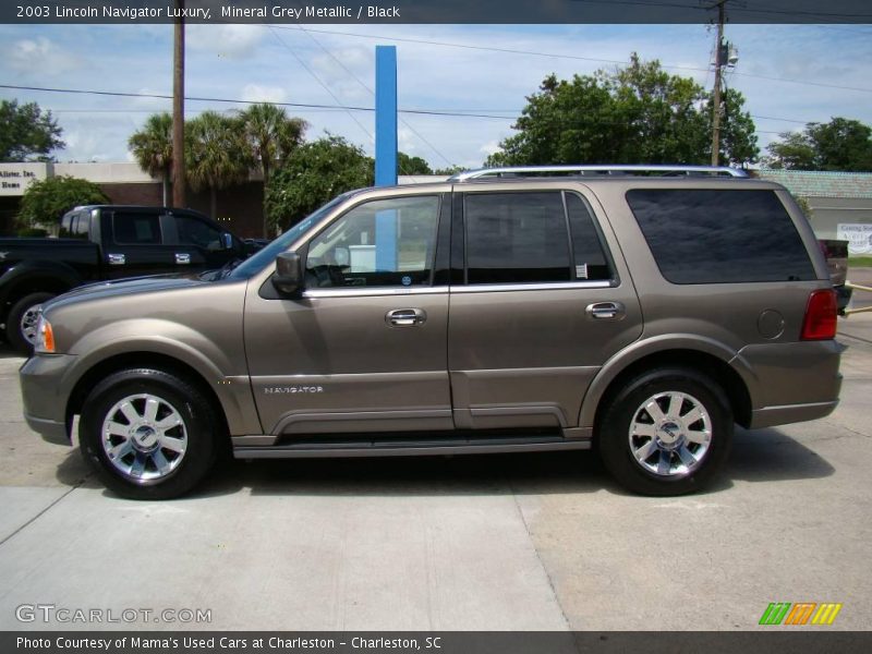 Mineral Grey Metallic / Black 2003 Lincoln Navigator Luxury