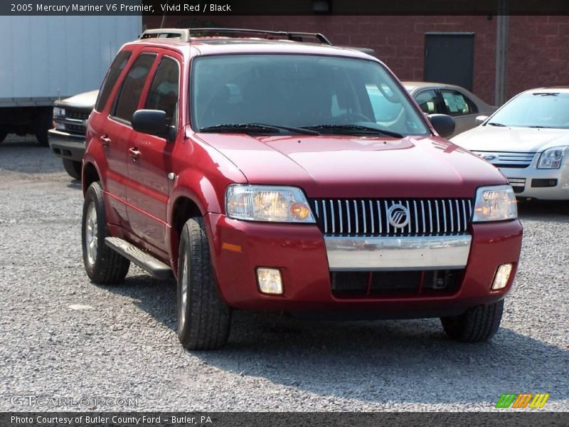 Vivid Red / Black 2005 Mercury Mariner V6 Premier