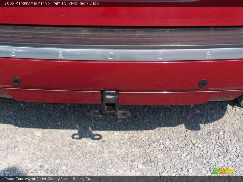 Vivid Red / Black 2005 Mercury Mariner V6 Premier