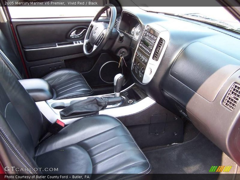 Vivid Red / Black 2005 Mercury Mariner V6 Premier
