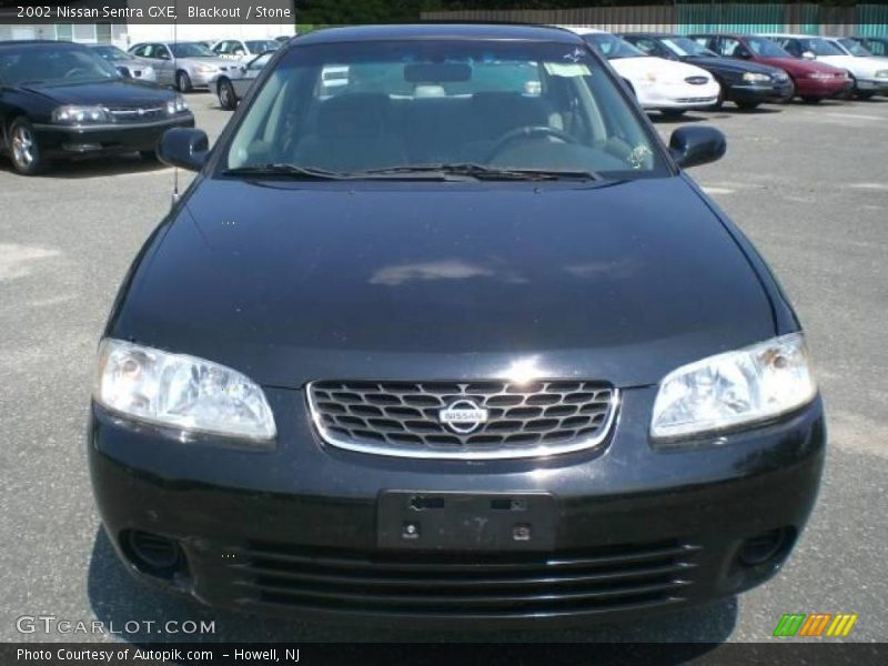 Blackout / Stone 2002 Nissan Sentra GXE