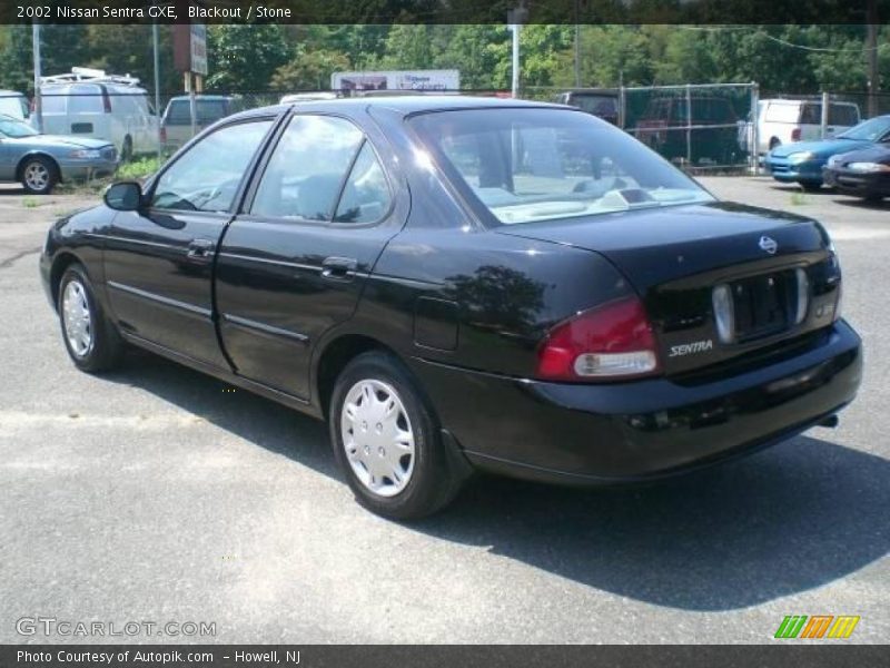Blackout / Stone 2002 Nissan Sentra GXE