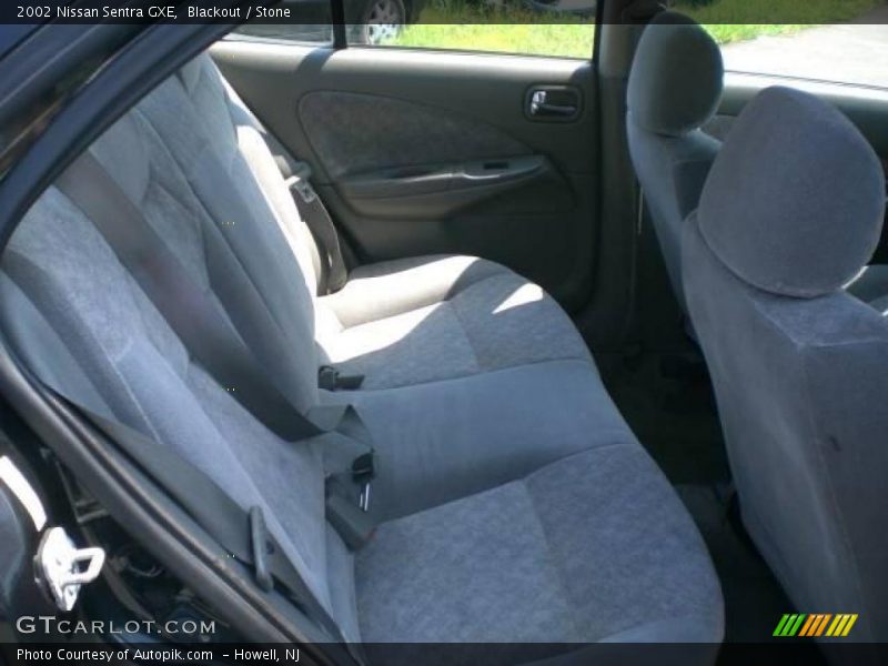 Blackout / Stone 2002 Nissan Sentra GXE