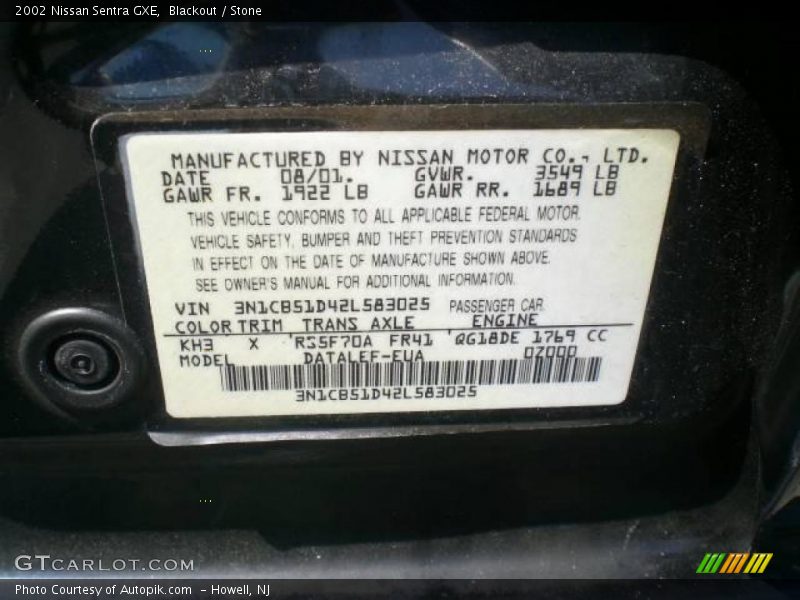 Blackout / Stone 2002 Nissan Sentra GXE