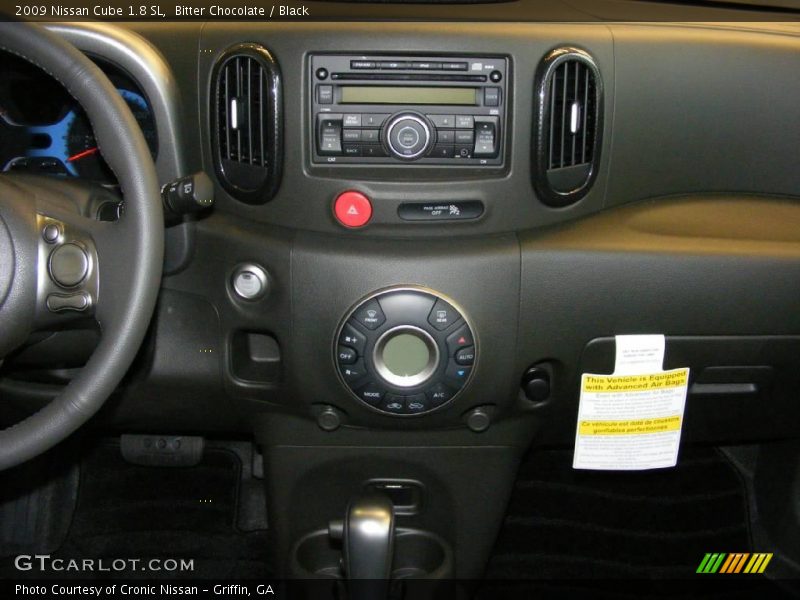 Bitter Chocolate / Black 2009 Nissan Cube 1.8 SL