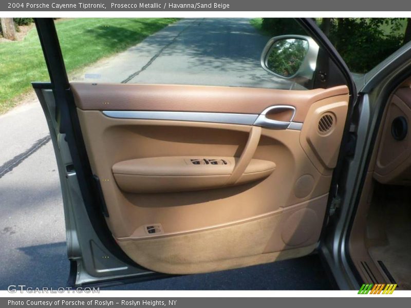 Prosecco Metallic / Havanna/Sand Beige 2004 Porsche Cayenne Tiptronic