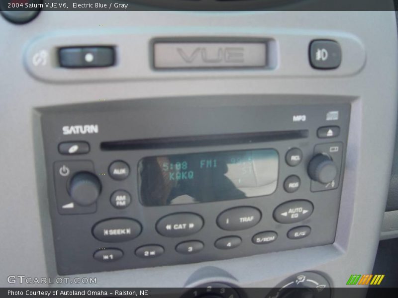 Electric Blue / Gray 2004 Saturn VUE V6