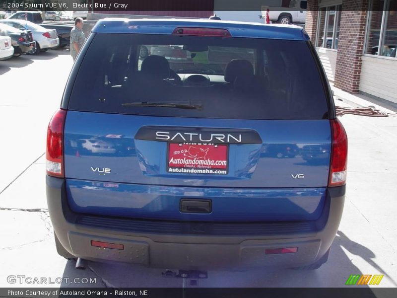 Electric Blue / Gray 2004 Saturn VUE V6