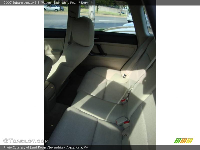 Satin White Pearl / Ivory 2007 Subaru Legacy 2.5i Wagon